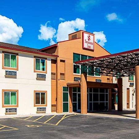 Seasons Inn Τράβερς Σίτι Εξωτερικό φωτογραφία