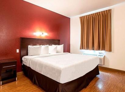 Seasons Inn Τράβερς Σίτι Εξωτερικό φωτογραφία